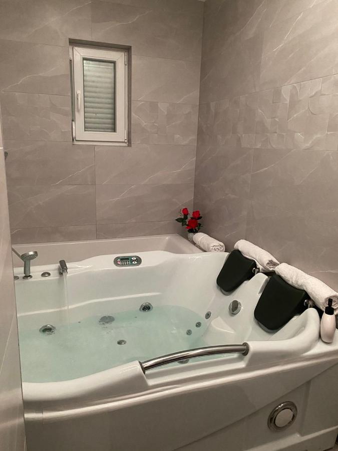 Rok Villa Tesanj Kültér fotó